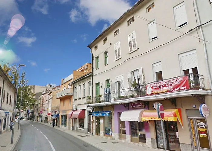 Modernes In Der Altstadt Nur 180 Meter Zum Mit Parkplatz, Grill, Klima Feriehus