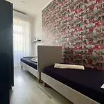 Modernes In Der Altstadt Nur 180 Meter Zum Mit Parkplatz, Grill, Klima *