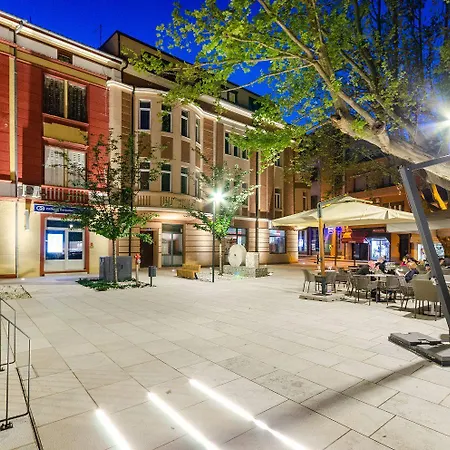 بيت للعطل Modernes In Der Altstadt Nur 180 Meter Zum Mit Parkplatz, Grill, Klima تْسْغيكفانِتْسا